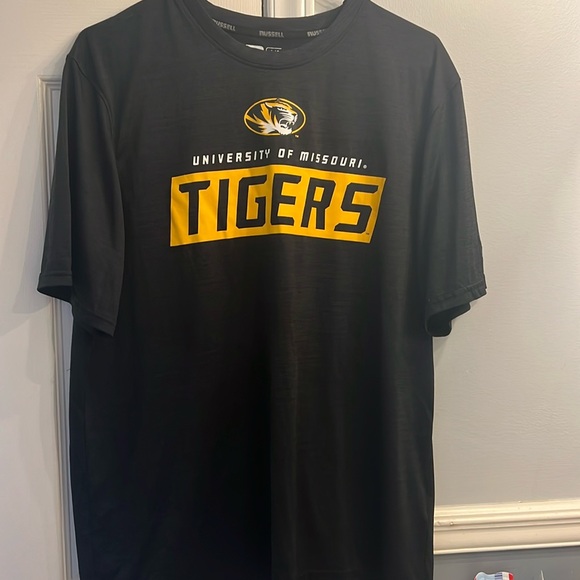 Russell Athletic Other - Mens Missouri Tiger shirt size L